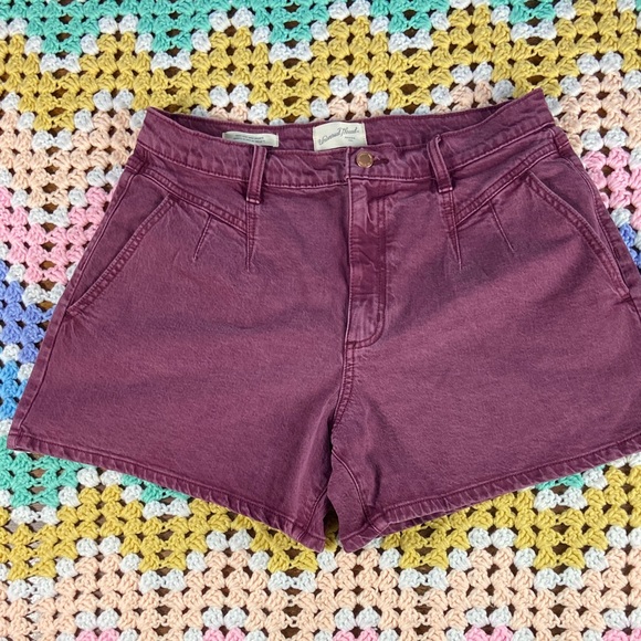 Universal Thread Women's High Waist berry midi Magenta Jean Denim Shorts size 12 - Picture 3 of 11